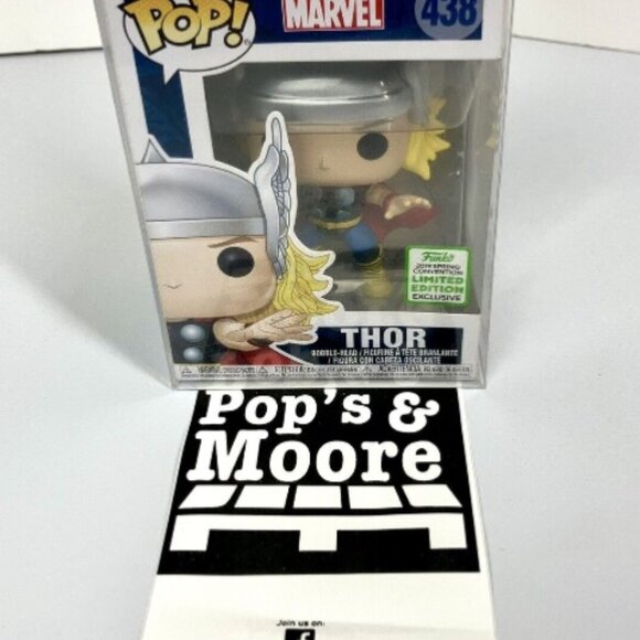 Funko Pop! Marvel: Thor 438 Exclusive Vaulted Figure W/Box damaged & Protector - Picture 15 of 16